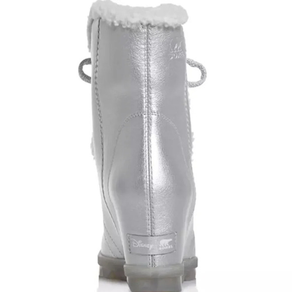 NWT Sorel x Disney Women's Joan of Arctic Frozen II Waterproof Wedge Boots Sz: 8 - Picture 3 of 16